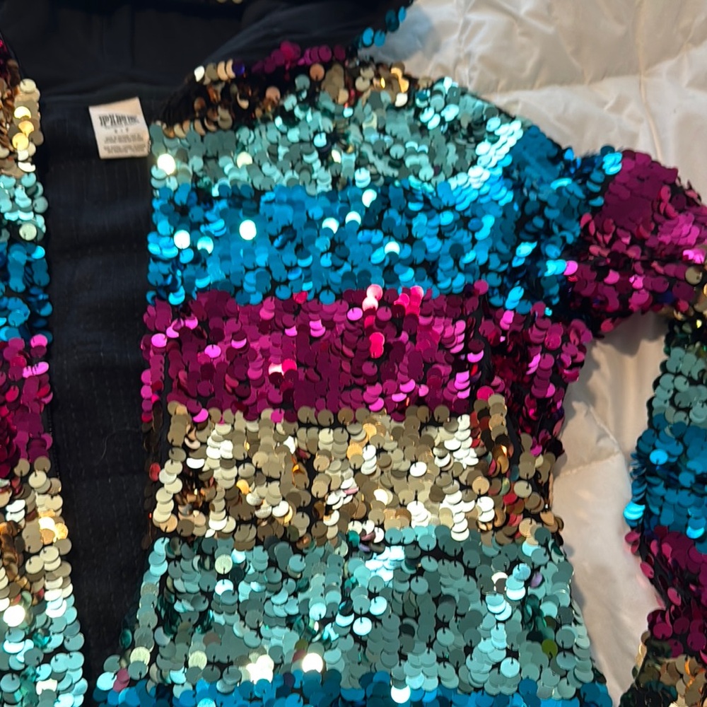 Limited Edition PINK Sequin Women’s Size Small Jacket with Hood - Picture 3 of 4
